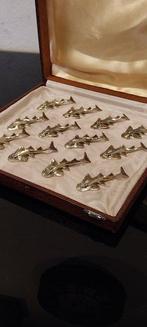 Porte couteau (12) - esturgeons - Métal