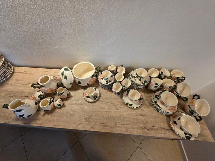 Villeroy & Boch - Tafelservies voor 12 - Porselein, Antiek en Kunst, Antiek | Meubels | Tafels