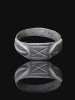 Middeleeuwen, kruisvaardersperiode Zilver, Stunning & Rare X