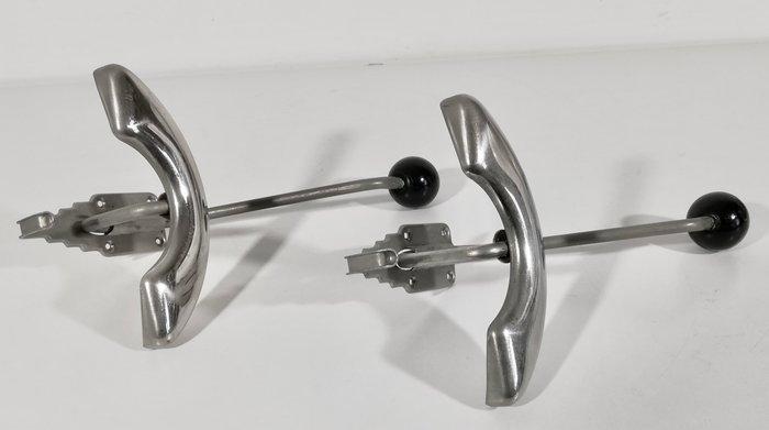 Kapstok - Vintage ontwerp jaren 1930 - Staal - Douchekapstok, Antiek en Kunst, Kunst | Designobjecten