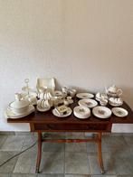 Wedgwood - Bord - Briar Rose - Keramiek