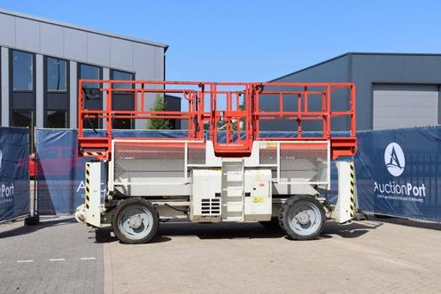 Veiling: Schaarlift Genie GS-3390RT Diesel 2013, Zakelijke goederen, Machines en Bouw | Liften, Steigers en Ladders, Ophalen