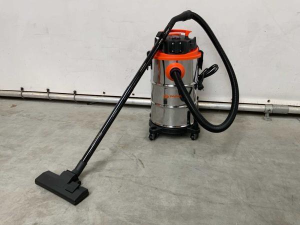 Veiling - Daewoo nat- en droogzuiger DAVC1200-30L, Electroménager, Aspirateurs