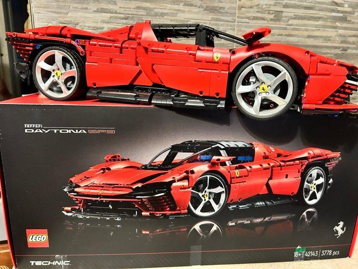 Lego Set - 42143 - Technic - Ferrari Daytona SP3, Enfants & Bébés, Jouets | Duplo & Lego