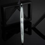 Pilot - Pilot Custom Sterling Silver – Grabado “Dragón” -, Verzamelen, Nieuw