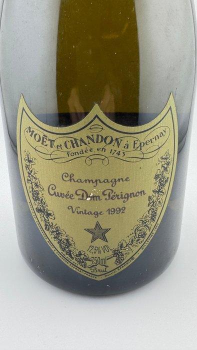 1992 Dom Pérignon - Champagne Brut - 1 Fles (0,75 liter), Verzamelen, Wijnen