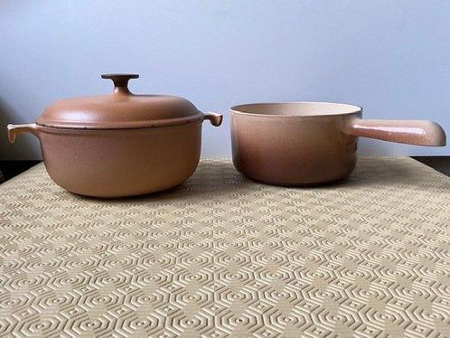Le Creuset - Braadpan (2) - Enzo Mari - Emaille fonte, Antiek en Kunst, Antiek | Keukengerei