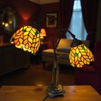 Tiffany Style - Female Sculpture Base - Lamp - Metaal, Glas, Antiek en Kunst