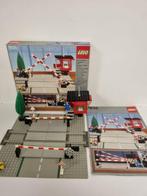 Lego - Trains - 7835 - 4,5 V/12 V Manual Road Crossing -, Nieuw