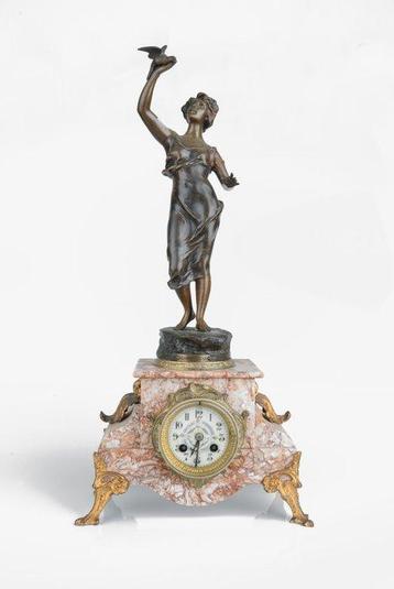 Horloge de cheminée avec personnage, Horloge et parure de beschikbaar voor biedingen