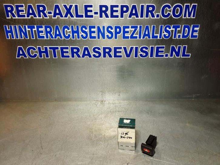 Alarmlicht schakelaar Opel, Vauxhall. (Interieur), Auto-onderdelen, Interieur en Bekleding, Nieuw, Opel, Verzenden