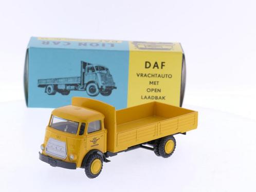 Schaal 1:50 Lion Car  Nr. 22 DAF vrachtauto met open laad..., Hobby en Vrije tijd, Modelauto's | 1:50, Gebruikt, Ophalen of Verzenden