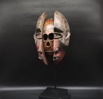 Ongelooflijk masker - Kongo vili - DR Congo (Zonder