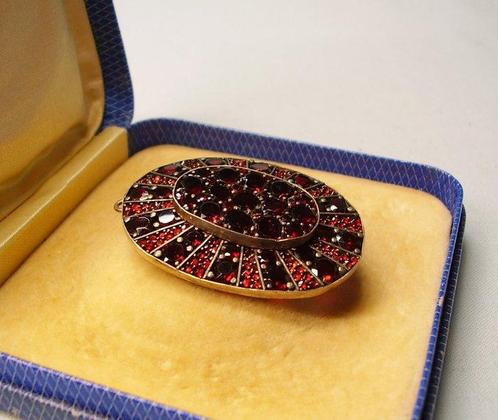 Zonder Minimumprijs - Broche Tombak, Golddoublé - 25.00ct., Handtassen en Accessoires, Antieke sieraden