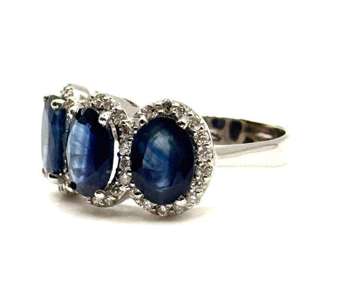 Eeuwigheidsring - 18 karaat Witgoud - 5.65ct. tw. Saffier -, Handtassen en Accessoires, Antieke sieraden