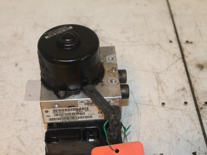 ABS Pomp Chrysler Voyager O135244, Auto-onderdelen, Remmen en Aandrijving