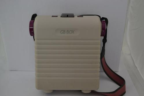 GB-BOX Carrying Case - USED, Consoles de jeu & Jeux vidéo, Consoles de jeu | Nintendo Portables | Accessoires