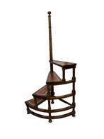 Trapje - Hout - Bibliotheeklijst