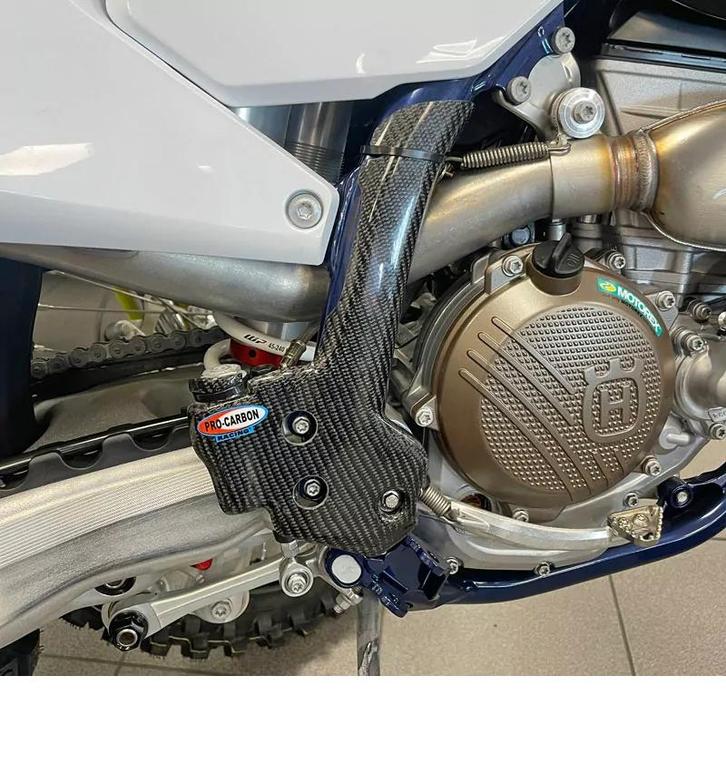 Pro Carbon framebeschermers ( lang ) Husqvarna TC 125/250 20, Motoren, Onderdelen | Overige, Verzenden