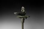 Romain antique Bronze Lampe avec masque de théâtre. Ier -, Verzamelen, Mineralen en Fossielen