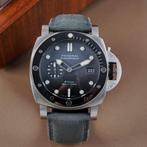 Panerai - Submersible Quarantaquattro Grigio Roccia -, Handtassen en Accessoires, Horloges | Heren, Nieuw