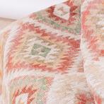 BA121 - Gobelinweefsel met etnisch rombenpatroon –