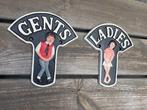 Ornement décoratif - Set van twee gietijzeren toiletbordjes