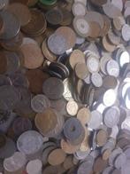 Frankrijk. 3,5 kg de pièces de monnaie uniquement francs, Timbres & Monnaies