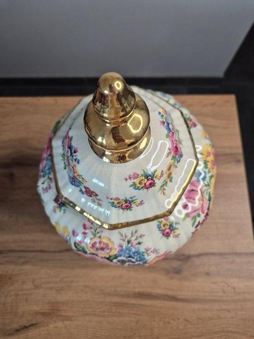 Boch Frères, Keralux - Vaas - Porselein - Gietijzeren pan, Antiek en Kunst, Antiek | Glaswerk en Kristal