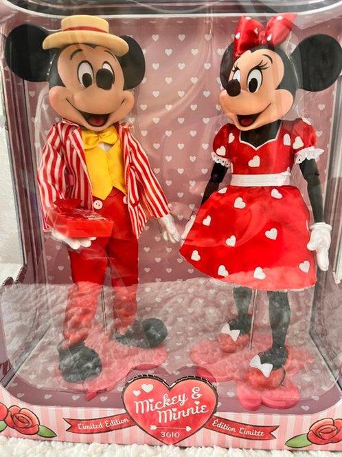 Disney - Beeldje - Mickey et Minnie - Édition Limitée -, Verzamelen, Disney