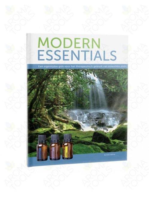 Modern Essentials 9781937702311, Boeken, Overige Boeken, Zo goed als nieuw, Verzenden