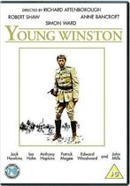 Young Winston (dvd nieuw), CD & DVD, DVD | Action, Ophalen of Verzenden