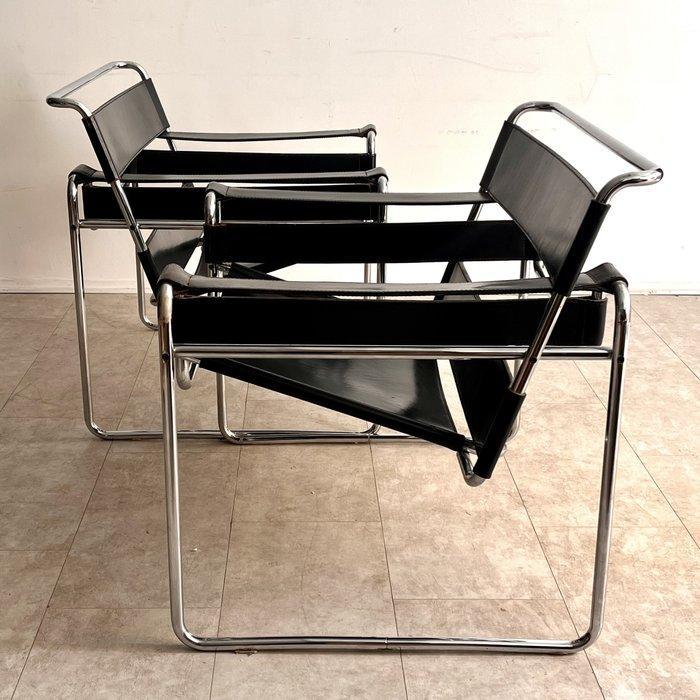 Gavina - Marcel Breuer - Fauteuil (2) - Wassily Stoel -, Antiquités & Art, Art | Objets design