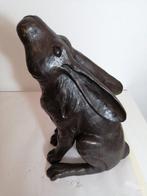 sculptuur, Moon gazing hare - 44 cm high - 44 cm - Brons, Antiek en Kunst, Curiosa en Brocante