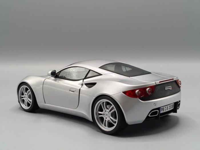 Revell 1:18 - Modelauto - Artega GT - zilver metallic - de, Hobby en Vrije tijd, Modelauto's | 1:5 tot 1:12