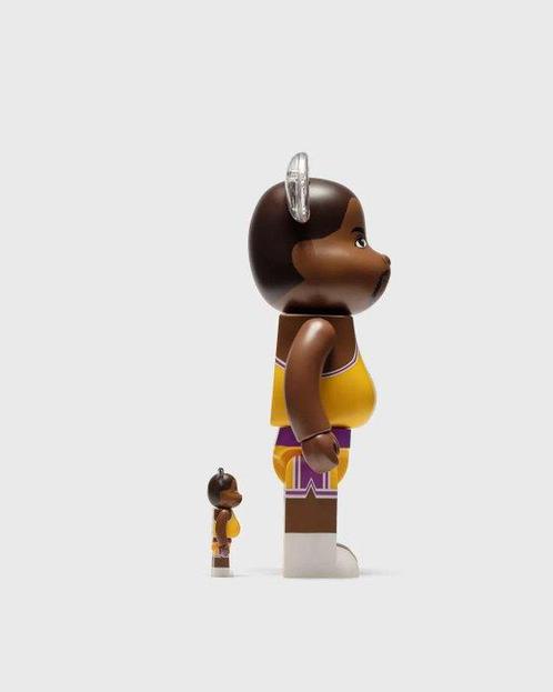 Medicom Toy x NBA x Lakers - Be@rbrick 400% & 100% NBA, Antiek en Kunst, Kunst | Schilderijen | Modern