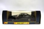Maisto 1:18 - Modelauto (3) - BMW 850i, Jaguar XK8, BMW 325i, Nieuw