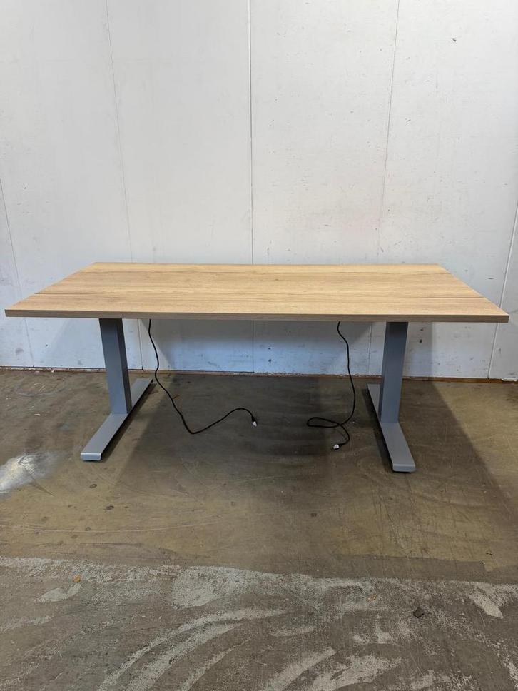 Zit Sta Bureau Elektrisch Nieuwstaat - Inclusief Garantie!, Huis en Inrichting, Bureaus, Stabureau, Zo goed als nieuw, Elektrisch