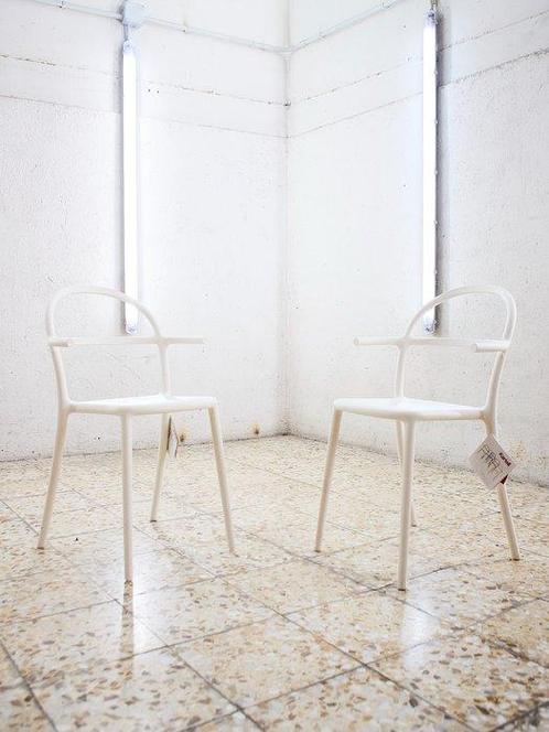 Kartell - Philippe Starck - Generic C - Fauteuil (2) -, Antiek en Kunst, Antiek | Meubels | Stoelen en Sofa's