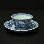 Tasse et soucoupe - Porcelaine