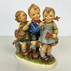 Goebel - Figurine - Follow The Leader #369 TMK6 - Porcelaine