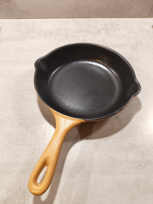 Le Creuset - Pan - Poele, koekenpan, pan - Fonte, Antiek en Kunst, Antiek | Keukengerei