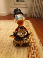 Disney - Uncle Scrooge - Sitting on a Treasure Chest, Nieuw