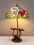Lamp - Tiffany style - Lilly - Glas-in-lood