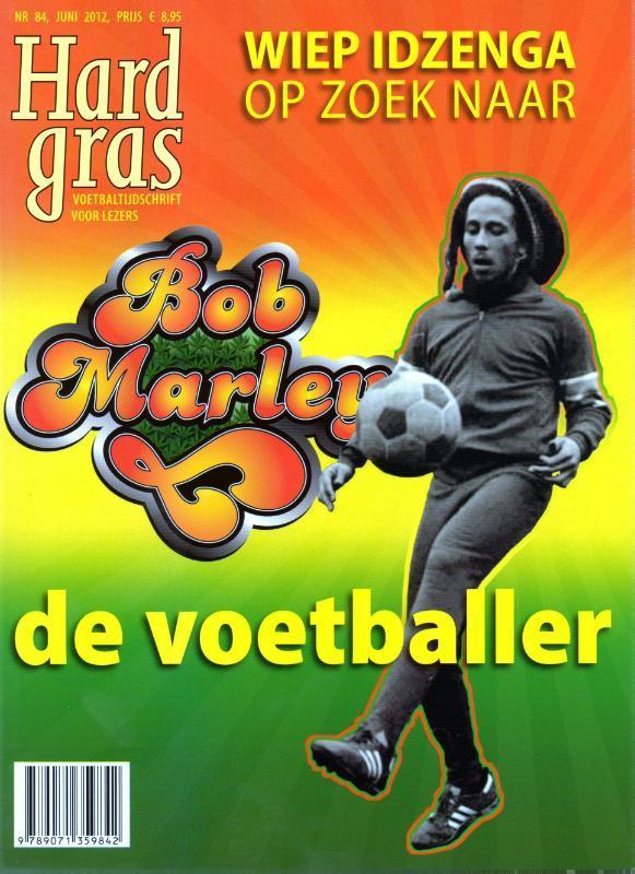 Bob Marley, een levenlang voetbal / Hard gras / 84, Boeken, Hobby en Vrije tijd, Zo goed als nieuw, Verzenden