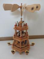 Kerstbeeldje ornament - Draaibare kerstpiramide 3, Antiek en Kunst