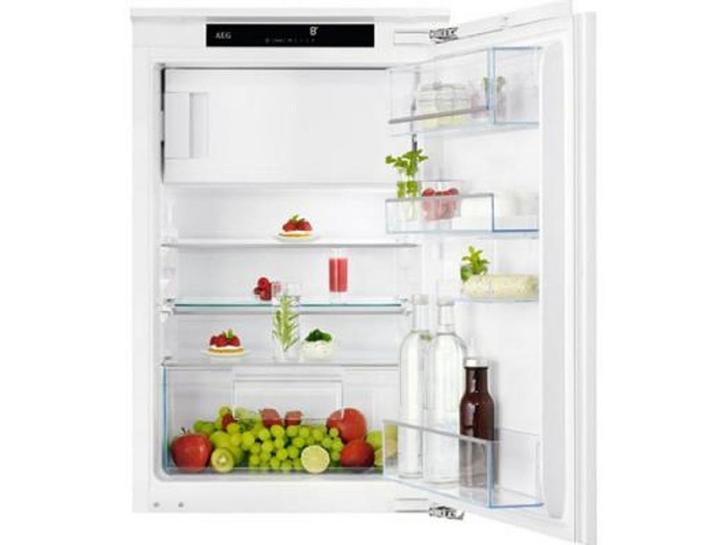 AEG ES5D88F - Inbouw koelkast - 104L koelruimte 14L vriesvak, Huis en Inrichting, Woonaccessoires | Overige, Zo goed als nieuw