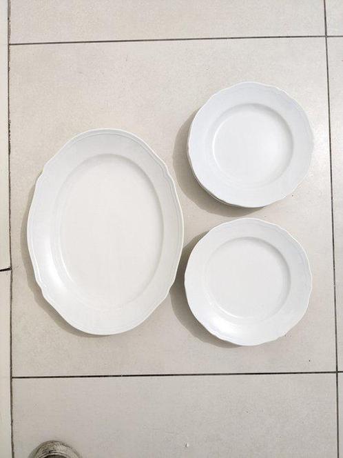 Richard Ginori - Service de table pour 6 (7) - Antico Doccia, Antiek en Kunst, Antiek | Meubels | Tafels