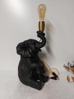 Statue, olifant met lamp - 44 cm - polyresin