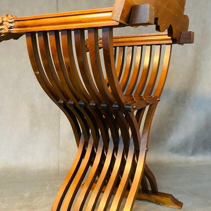 Stoel - Hout, Savonarola in renaissancestijl, Antiek en Kunst, Curiosa en Brocante